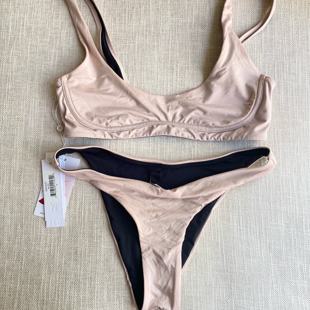 Skin worldwide blush bikini top s and bottom xs